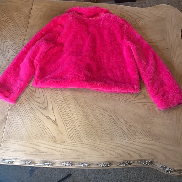❤️ Faux Fur Jacket Brand New - Picture 9 of 9